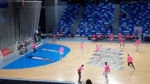 Consultez notre Salle de spectacles Glaz Arena disponible dans notre annuaire sportif pour trouver votre Salle de spectacles autour de moi sur Cesson-Sévigné pour une remise en forme. Glaz Arena est un club de type Complexe sportif,Salle de concert,Salle de [&hellip;]